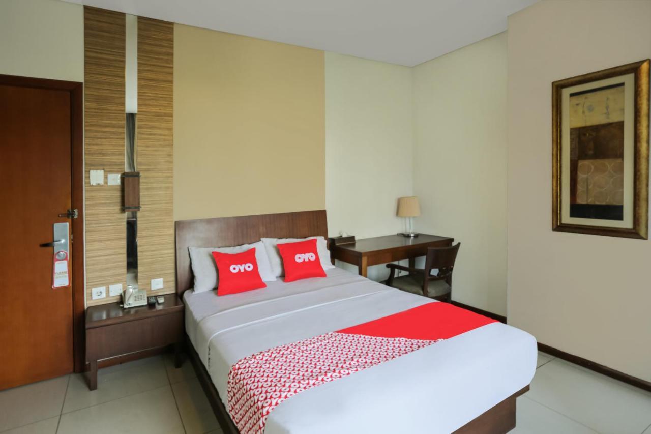 Capital O 1748 Thamrin Condotel Jakarta Exterior photo