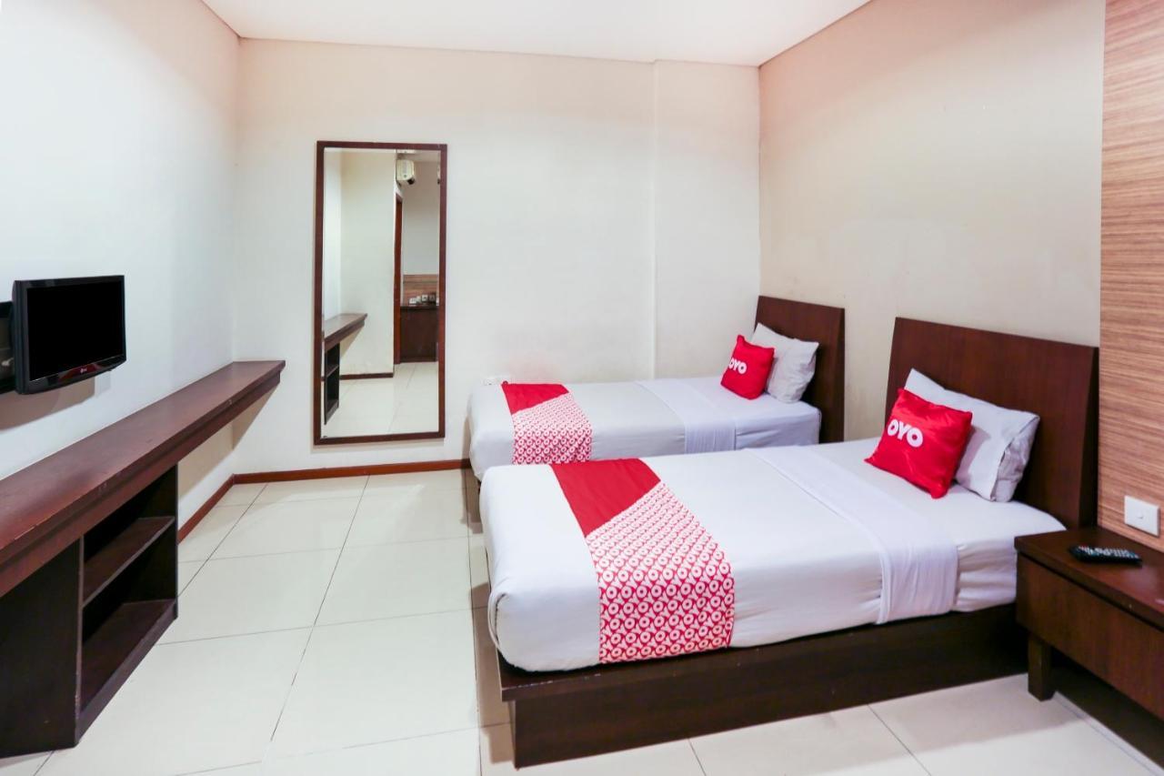 Capital O 1748 Thamrin Condotel Jakarta Exterior photo