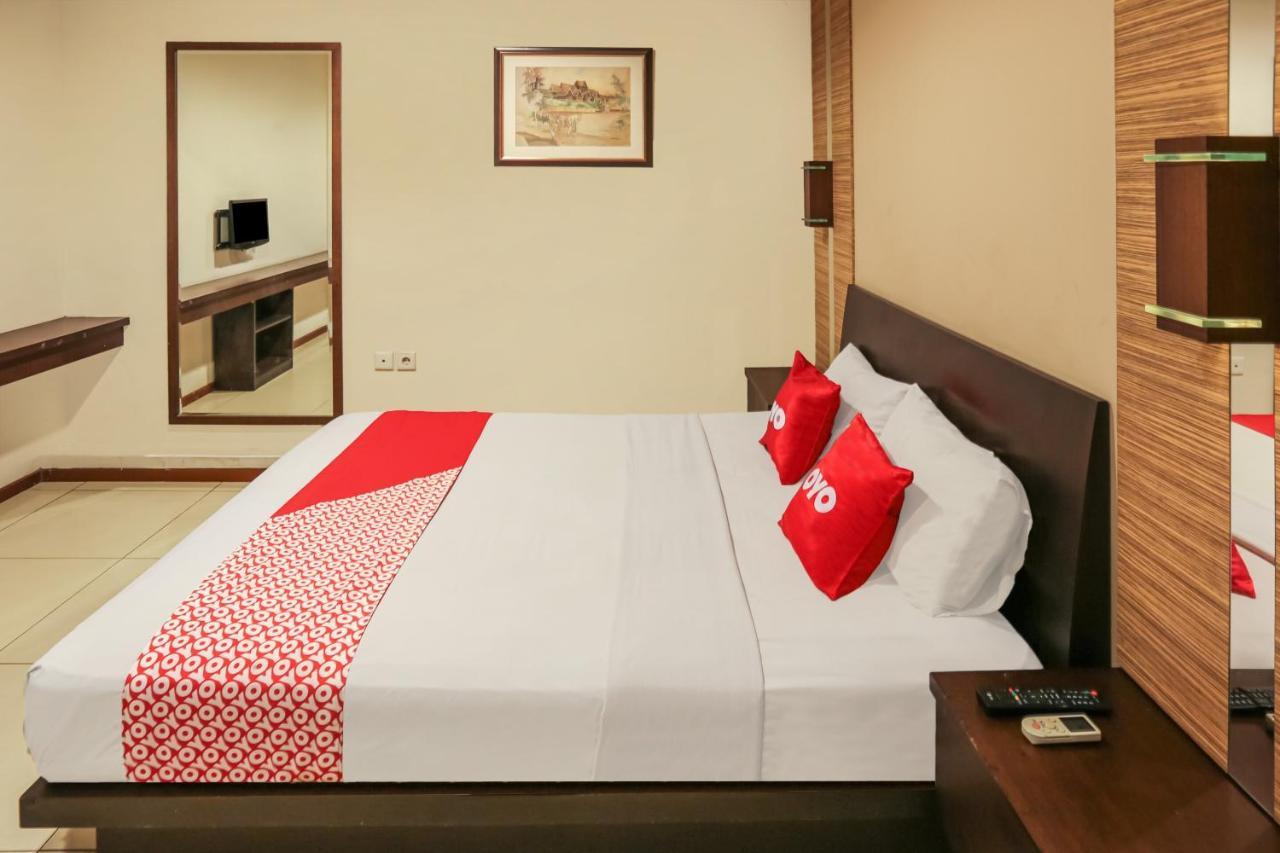 Capital O 1748 Thamrin Condotel Jakarta Exterior photo